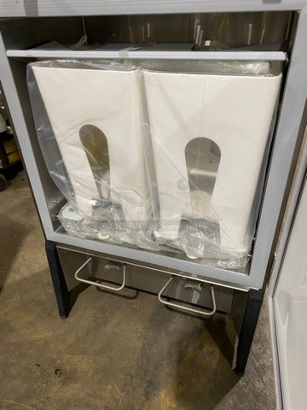 NICE! Silver King Commercial Countertop 2 Spout Refrigerated Milk Dispenser! Stainless Steel Body! - Image 5 of 9