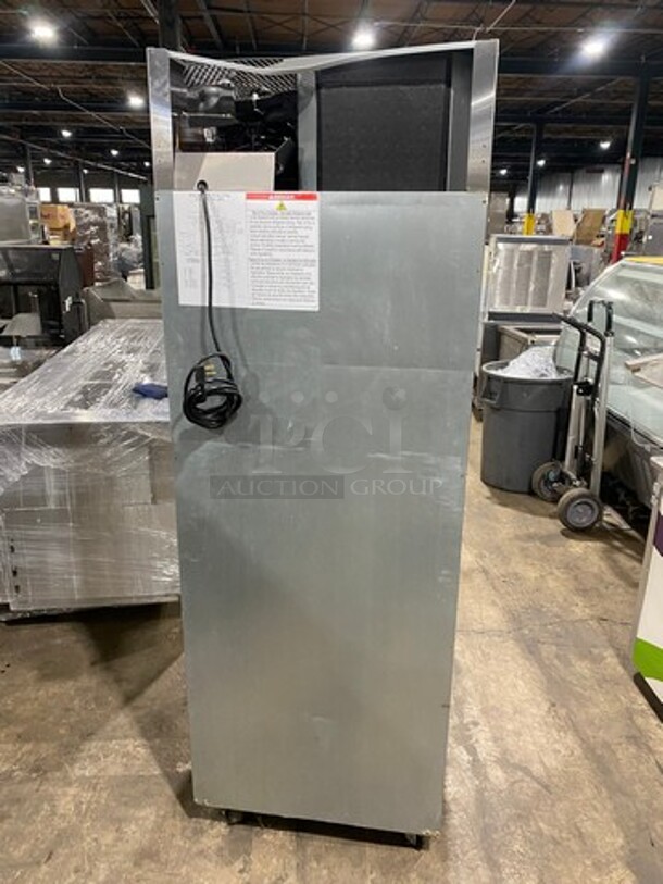 Hoshizaki Commercial Single Door Reach In Cooler! With View Through Door! Stainless Steel Body! On Casters! Model: R1AFGCR SN: L50306E 115V 60HZ 1 Phase - Image 2 of 9