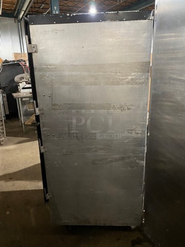 Metro Commercial Heated Holding Cabinet/ Food Warmer! All Stainless Steel! On Casters! Model: C199HM2000 120V - Image 4 of 8