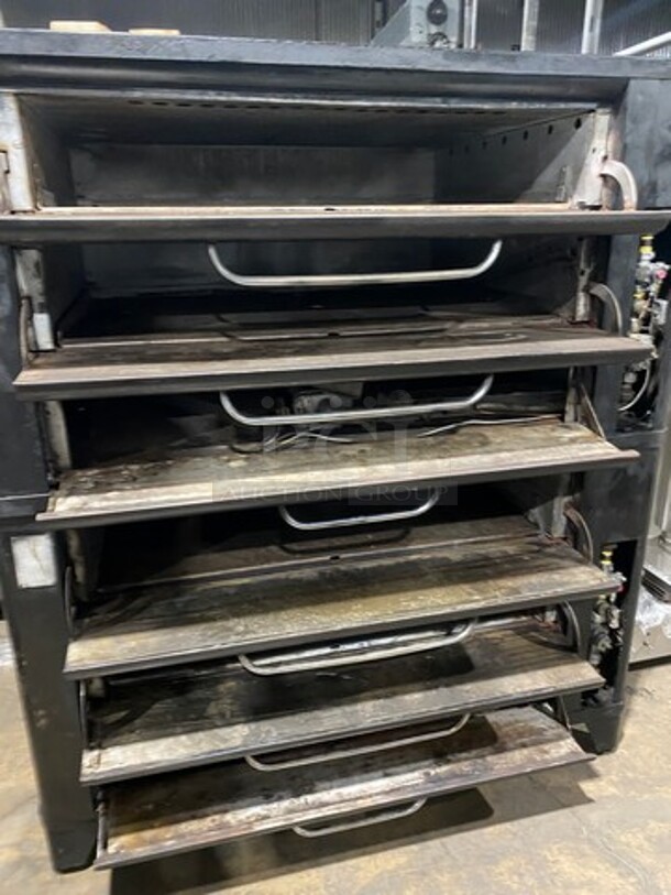 Blodgett Commercial Natural Gas Powered Double Deck Baking/ Pizza Oven! All Stainless Steel! On Legs! WORKING WHEN REMOVED! 2x Your Bid Makes One Unit! - Image 5 of 11