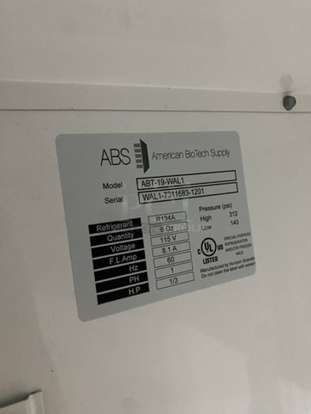 ABS One Glass Door Reach In COOLER Merchandiser!  Model ABT-19-WAL1 Serial WAL1-7311683-1201! 115V/60Hz/1 Phase - Image 6 of 7