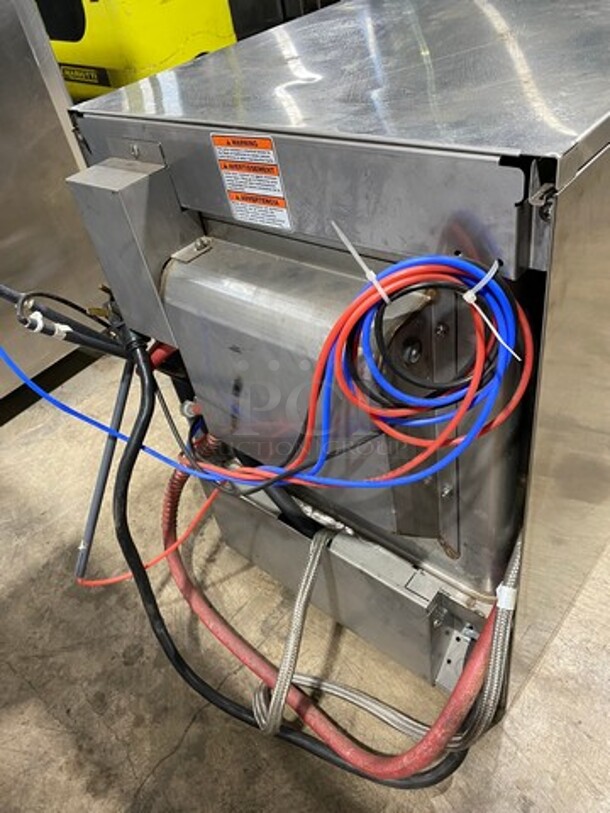 New Body Style Hobart Commercial Under The Counter Heavy Duty Dishwasher! All Stainless Steel! Model: LXER SN: 231183284 120/208V 60HZ 1 Phase - Image 4 of 9