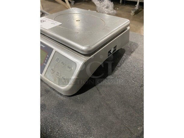 San Jamar Escali SCDGM66 Metal Countertop 66 Pound Capacity Scale! - Image 2 of 6