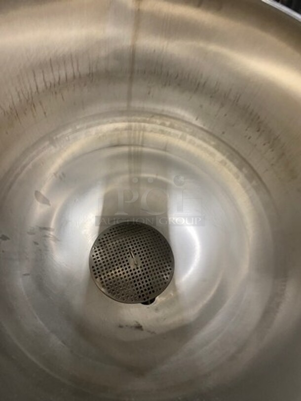 Blodgett Commercial Natural Gas Powered Jacketed Self-Contained Soup Kettle! All Stainless Steel! On Legs! Model: 40GKLS SN: 94692 - Image 6 of 11