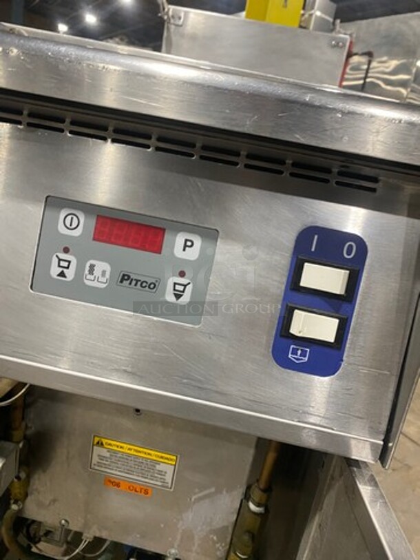 NICE! Pitco Electric Powered Commercial Pasta Cooker/Rethermalizer! With Backsplash! All Stainless Steel! On Legs! Model: SRTE SN: E12EB017625 208V 60HZ 1 Phase - Image 8 of 9