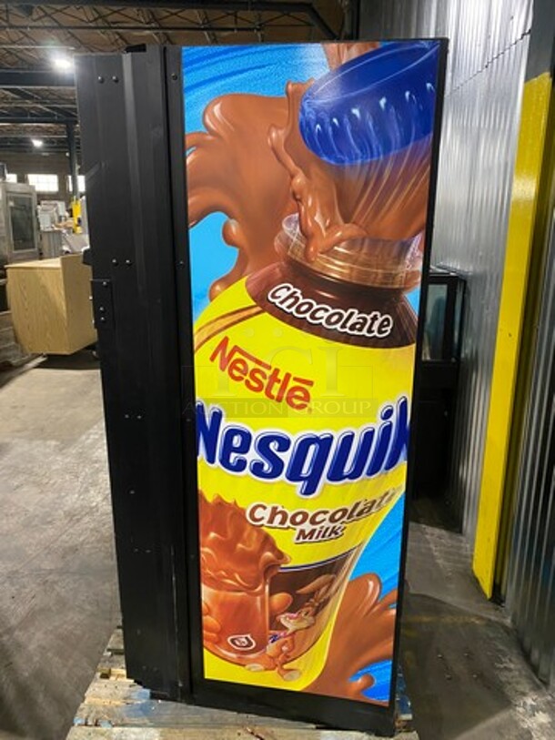 Royal Vendors Commercial Drink Vending Machine! 10 Drink Selections! With Bill And Coin Acceptor! Suitable For Indoor And Outdoor Use! Model: RVCDE65010 SN: 200329FA00057 115V 60HZ 1 Phase - Image 3 of 9