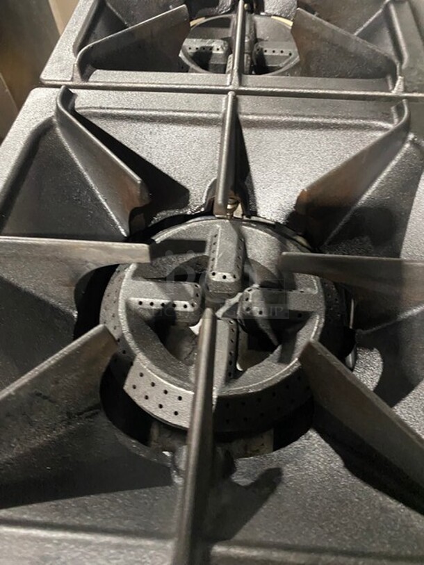 Late Model 2021! Cookline Stainless Steel Commercial Natural Gas Powered 2 Burner Range w/ Right Side Flat Top Griddle! With Oven And Back Splash! On Commercial Casters! MODEL CR3624G SN:2105018024 - Image 7 of 11