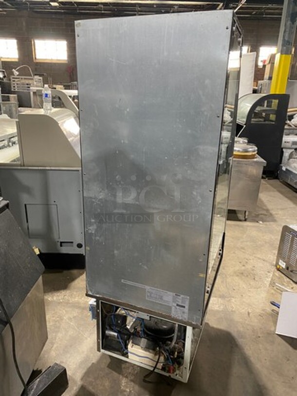 Omcan Commercial Refrigerated Open Grab-N-Go Display Case! Solid Stainless Steel! Model: RSCN0250 SN: 25825 110V - Image 3 of 8