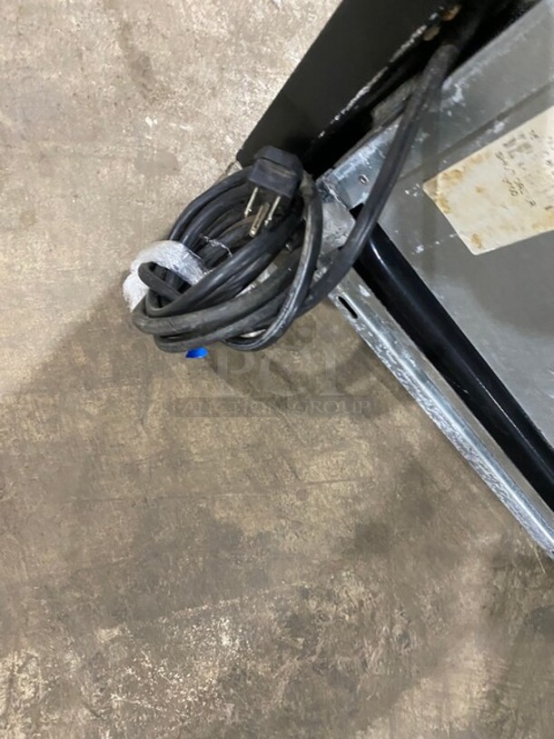 Frigoglass Commercial Single Door Reach In Cooler Merchandiser! With View Through Door! Poly Coated Racks! Model: MC300V2GB SN: 1611S36163! 120V 60HZ 1 Phase! - Image 8 of 8