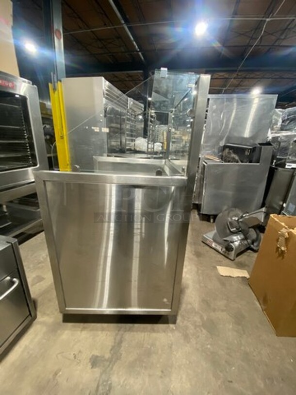 American Food Service Custom Made Commercial Mobile Cooking Counter! With Front Sneeze Guard! All Stainless Steel! On Casters! Model: AFCEO2JB1 SN: AFCWEGMANS413 120V - Image 2 of 8