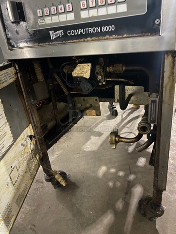 Henny Penny Commercial Natural Gas Powered Pressure Fryer! All Stainless Steel! On Casters! MODEL 600C SERIAL:AN1012010 120V 1PH - Image 10 of 12