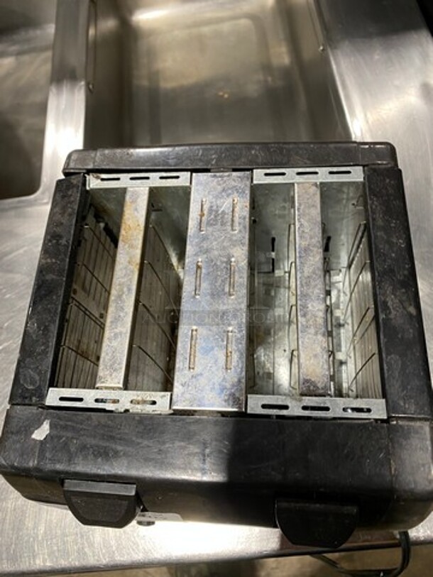 Better Chef Countertop 4 Slot Toaster! Model: IM242B 120V - Image 5 of 9