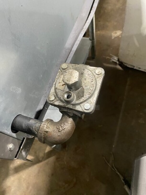 LATE MODEL! 2021 Spectrum Commercial Natural Gas Powered Char Broiler Grill! With Back And Side Splashes! On Small Legs! On Equipment Stand! With Storage Space Underneath! All Stainless Steel! On Legs! Model: NGCB36R SN: NGCB365040001116 - Image 10 of 10