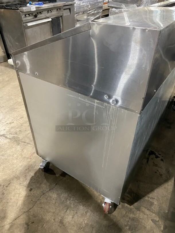 2017 Leader Commercial Refrigerated Pizza Prep Table! With Marble Top! With 3 Door Storage Space Underneath! All Stainless Steel! On Casters! Model: DR72SC SN: AA11M2201 115V 60HZ 1 Phase - Image 3 of 9