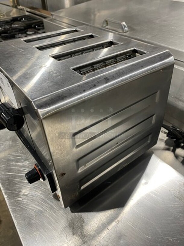 Waring Commercial Countertop Heavy Duty 4 Slot Toaster! Model: WCT805 208/240V - Image 3 of 8