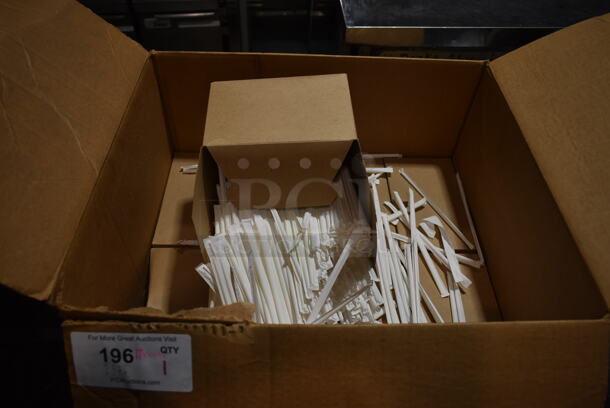 Case of 17 Boxes of Straws
