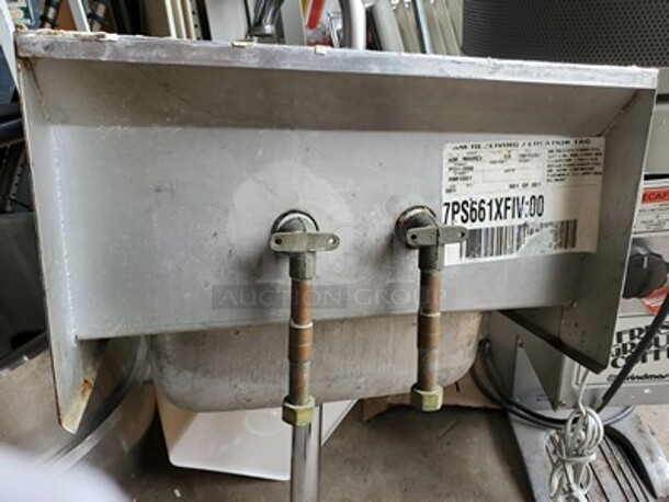 Amtekco Sink  - Image 7 of 8