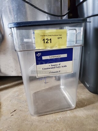 Cambro Food Storage W/ Lid 