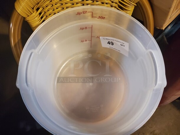 Clear Round Food Storage Container - Image 2 of 5