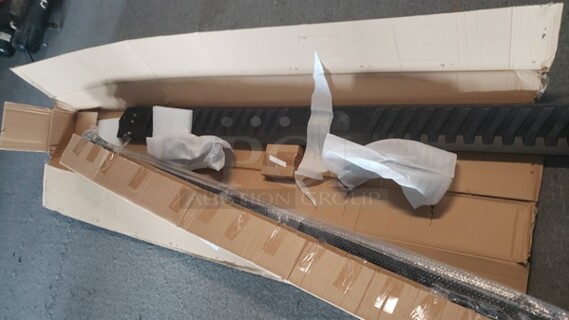 2 Side Steps for Ford Truck  (Location 2)