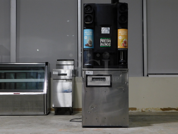 MANITOWOC MULTIPLEX MB-8-1 SMOOTHIE DUAL BLENDING STATION & BUILT IN ICE MACHINE ..... Working When Pulled
 - Image 1 of 7