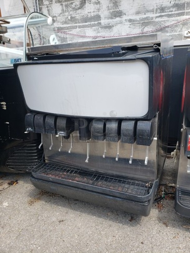 Servend 2702481 SV-250 8 Valve Sanitary Lever Countertop Ice/Beverage Dispenser! - Image 1 of 4