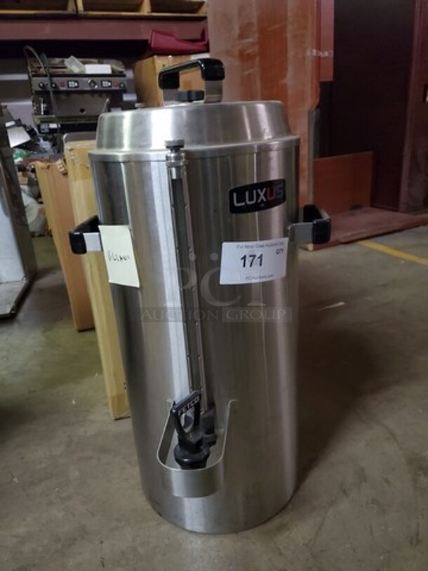 Fetco Luxus Thermal Dispenser - 3 Gallons - Image 1 of 2