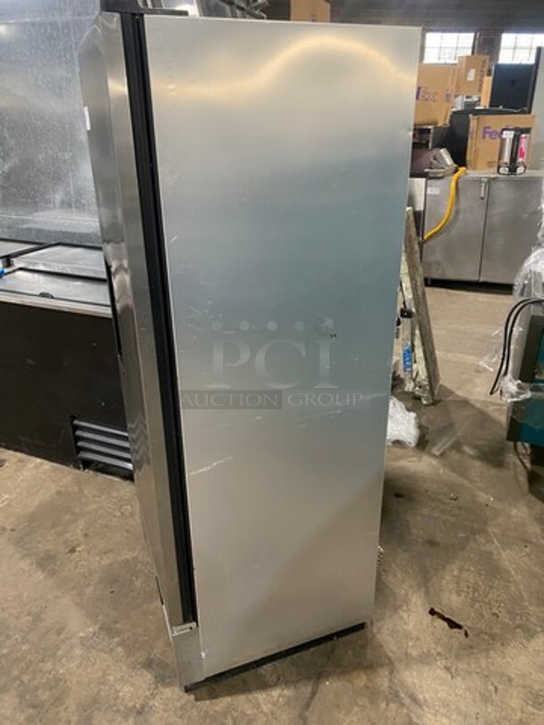 True Single Door Commercial Refrigerator! All Stainless Steel! Model T12HC Serial 9932023! 115V 1Phase! - Image 3 of 8