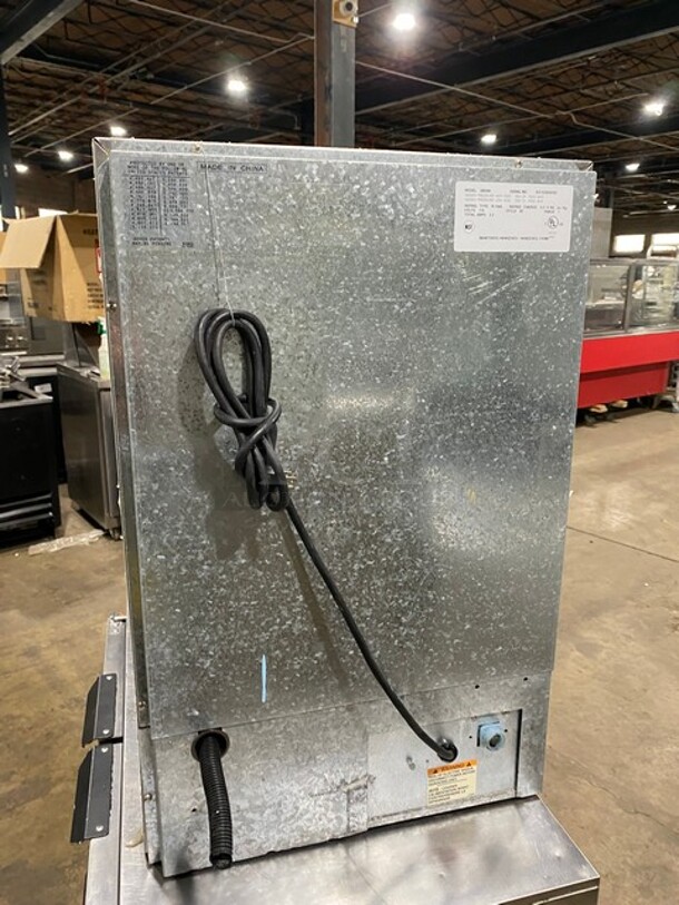 Manitowoc Commercial Under The Counter Ice Making Machine! Model QM30A SN: 031250055 115V 1 PH - Image 4 of 8