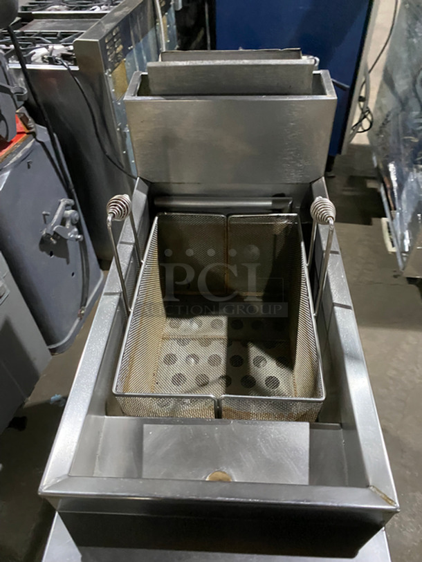 Imperial Commercial Natural Gas Powered Pasta Cooker! With Backsplash! With Frying Basket! All Stainless Steel! On Casters! - Image 5 of 8