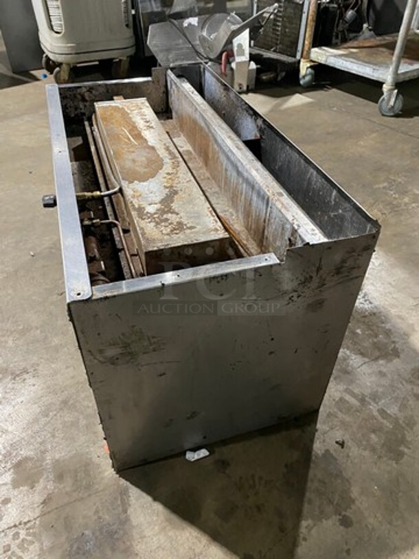 Montague Commercial Countertop Natural Gas Powered Salamander! All Stainless Steel! - Image 2 of 9