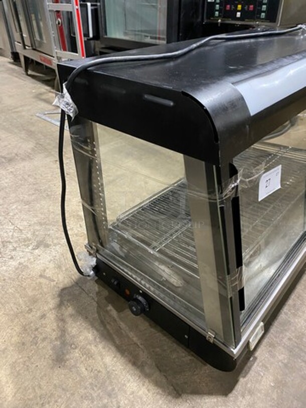 2015 Commercial Countertop Heated Food Warming Display Case! Glass All Around Showcase Style! With Access Doors! Model: DWCN0902 SN: S0B280001075 110V60HZ 1 Phase - Image 2 of 7
