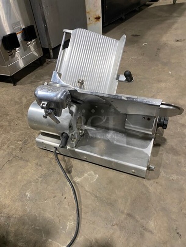 Globe Commercial Countertop Deli/ Meat Slicer! All Stainless Steel! - Image 2 of 10