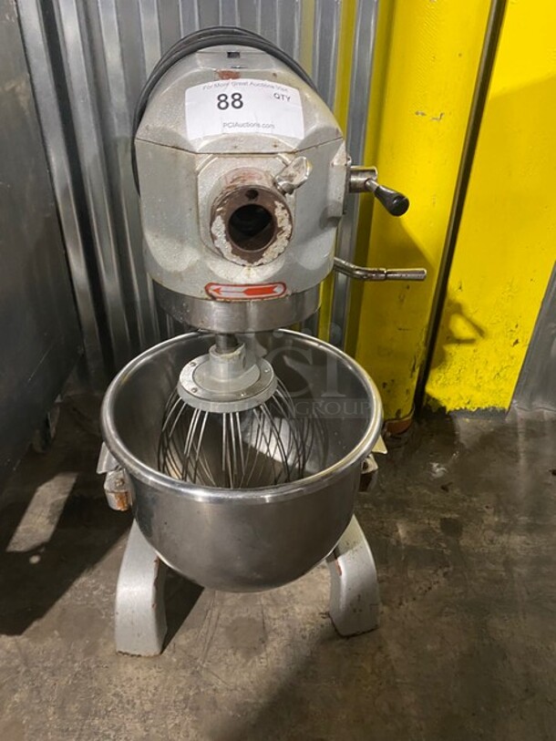 Anvil Commercial 20 Quart Planetary Stand Mixer! With Stainless Steel Bowl! With Mixer Attachment! 110V 1 Phase! Model: MIX0020 SN: 01020622! - Image 1 of 10