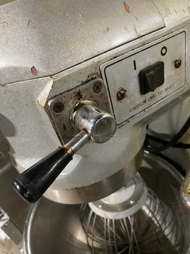 Anvil Commercial 20 Quart Planetary Stand Mixer! With Stainless Steel Bowl! With Mixer Attachment! 110V 1 Phase! Model: MIX0020 SN: 01020622! - Image 6 of 10