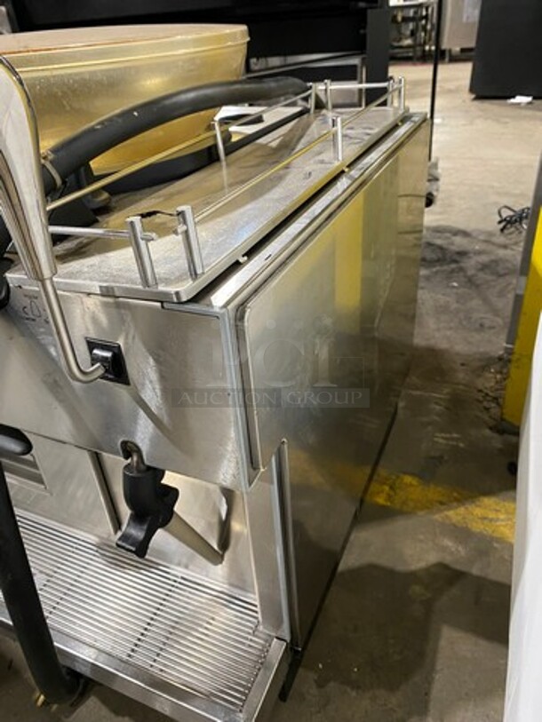 GREAT! Thermo Plan Commercial Countertop Espresso Machine! With Coffee Bean Grinder! All Stainless Steel! Mastrena Edition! - Image 2 of 10