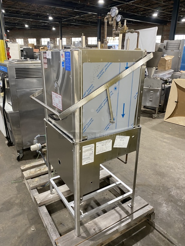 BEAUTIFUL! NEW! 2022 INSINGER Energy star Stainless Steel Commercial Straight Pass-Through Dishwasher W/ Tank!  MODEL 50-20N2-NSU 440V/3Ph  - Image 2 of 10