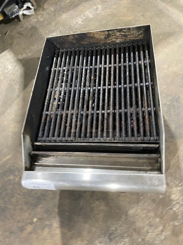 APW Wyott Commercial Countertop Natural Gas Powered Char Broiler Grill! With Back & Side Splashes! All Stainless Steel! On Small Legs! - Image 5 of 7