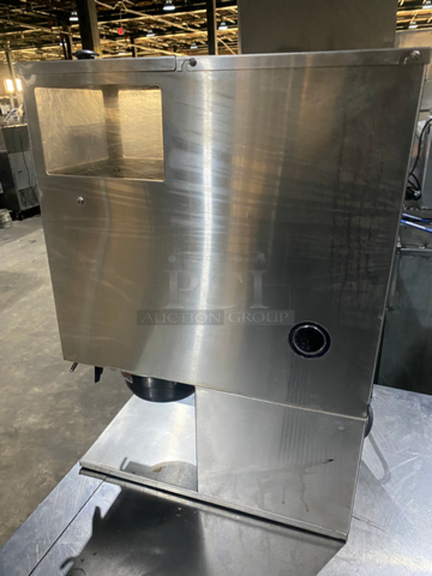 Bunn Commercial Countertop Precision Grinder! Stainless Steel Body! G9 SERIES Model: G9THDTALL SN: G900043652 120V 60HZ 1 Phase - Image 3 of 8