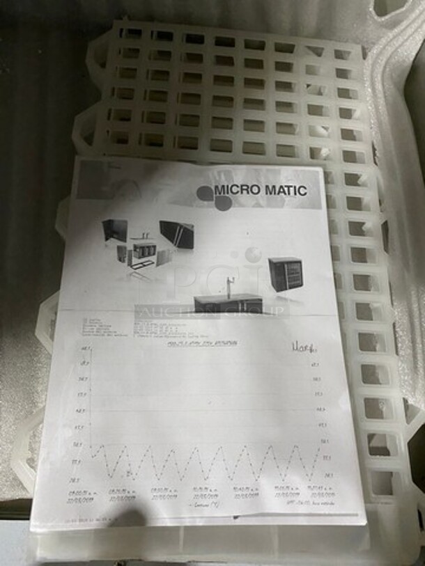 LATE MODEL! 2019 Micro Matic Commercial Refrigerated Beer Kegerator Cooler! NO TOWER! Model: MDD23E SN: 8101681686! 220V 60HZ 1 Phase! - Image 7 of 9