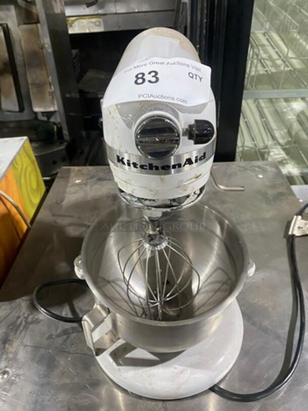 Kitchen Aid Countertop Planetary Mixer! With Mixing Bowl! With Whisk Attachment! Model: KM25G SN: WT1826164 120V