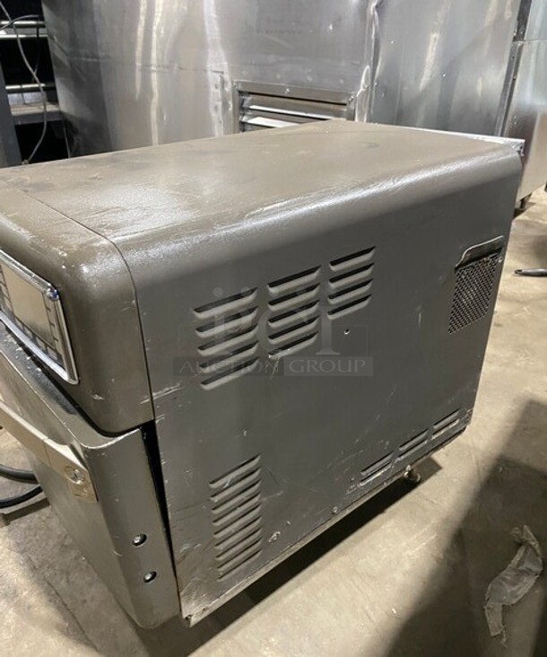 Turbo Chef Commercial Countertop Rapid Cook Oven! On Small Legs! Model: NGO SN: NGODO8665 208/240V 1PH - Image 2 of 8