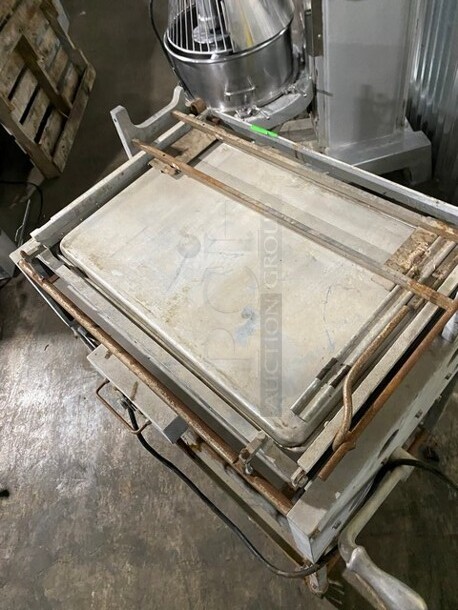 All Stainless Steel Commercial Panini Press/Clamshell Grill! On Equipment Stand! On Casters! - Image 9 of 12
