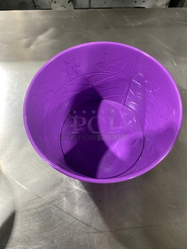 ALL ONE MONEY! Edible Arrangements Round Metal Multi-Purpose Containers! Good For Decor/ Arrangements! - Image 3 of 4