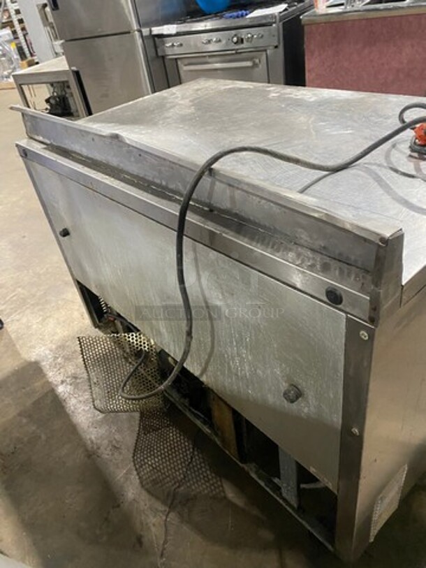 True Commercial 2 Door Refrigerated Lowboy/Worktop Cooler! With Backsplash! All Stainless Steel! On Casters! Model: TWT48 SN: 3800633 115V 60HZ 1 Phase - Image 4 of 8