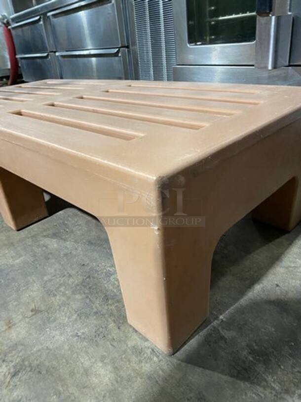 Cambro Brown Poly Dunnage Rack! - Image 4 of 7