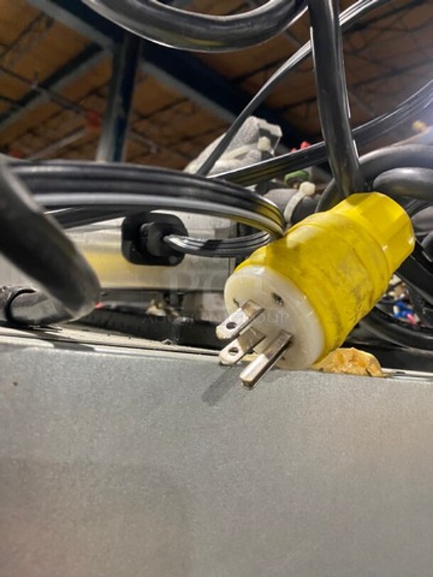 COOL! Hoshizaki Commercial 3 Door Reach In Cooler Merchandiser! With View Through Doors! Poly Coated Racks! All Stainless Steel Body! On Casters! Model: CR3SFGY SN: F60003B 115V 60HZ 1 Phase - Image 12 of 12