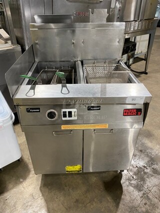 Frymaster Commercial Natural Gas Powered Deep Fat Fryer With Side Dumping Station! With Metal Frying Baskets! With Back Splash! All Stainless Steel! On Casters! Model: FM145ESC SN: 0204GH0013!
