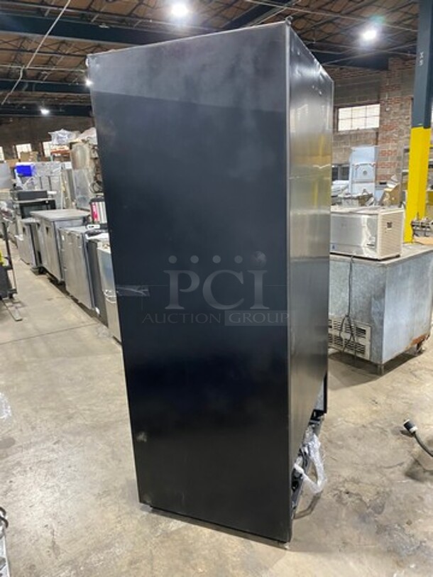 True Commercial 2 Door Reach In Refrigerator Merchandiser! With View Through Sliding Doors! Model: GDM37 SN: 7359096! 115V 60HZ 1 Phase! - Image 3 of 9