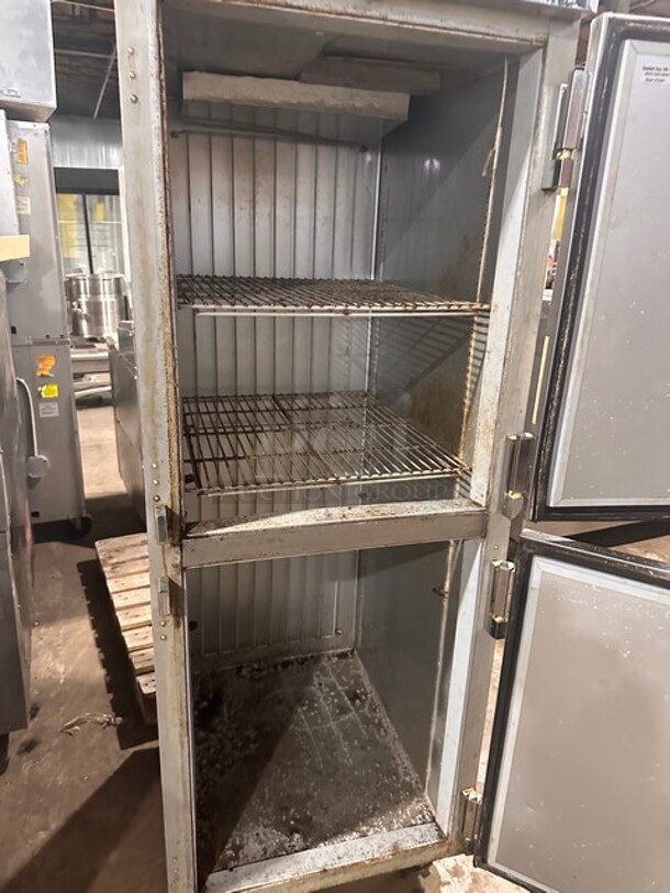 Beverage Air 18 Horizon Series 26" Solid Half Door Reach-In Freezer! MODEL HF1-1HS-DEF SN: 12202654  - Image 5 of 9